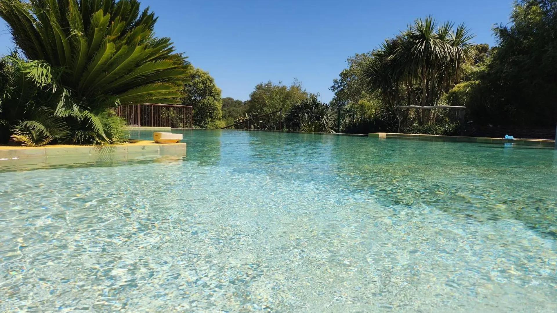 Villa - Domaine A Grans Grande Demeure 6 A 12Pers