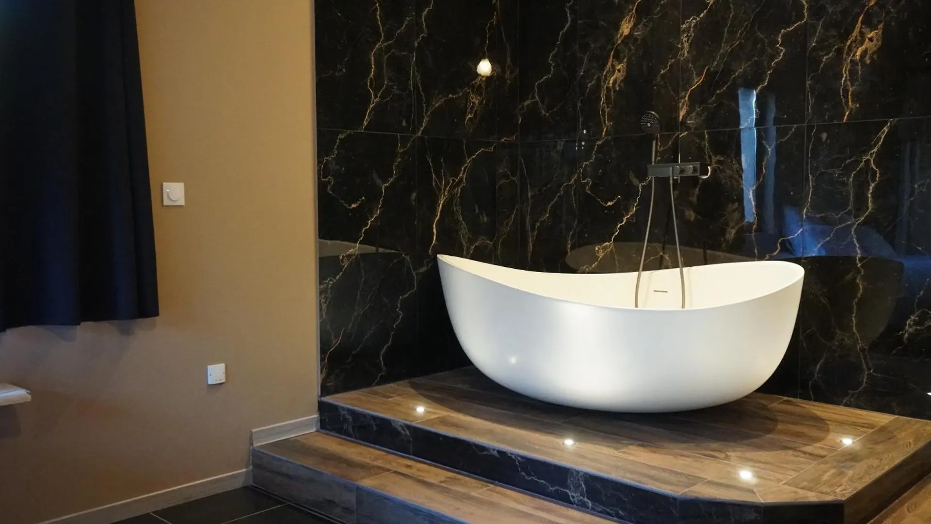 بيت للعطل Villa - Domaine A Grans Grande Demeure 6 A 12Pers
